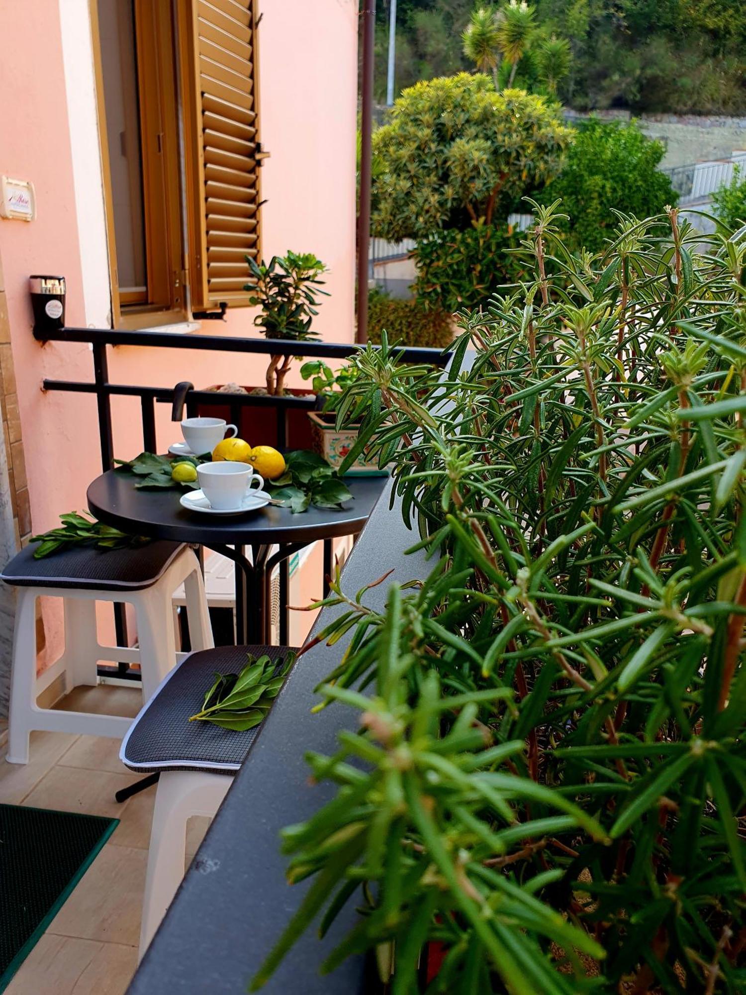 Casa Vacanze Rosy "Nel Verde" Palinuro Zimmer foto